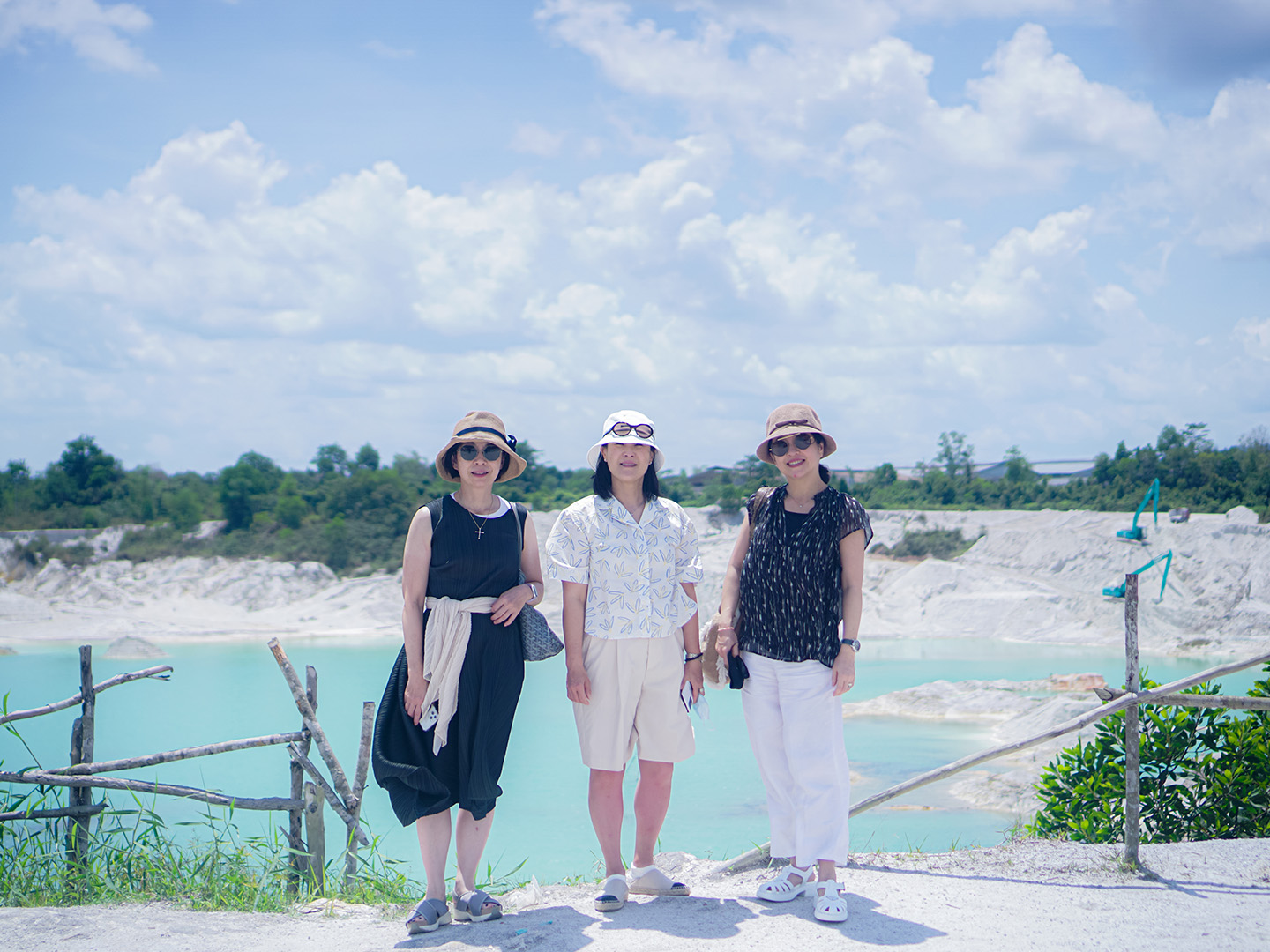 Paket Tour Belitung 3D2N Reguler