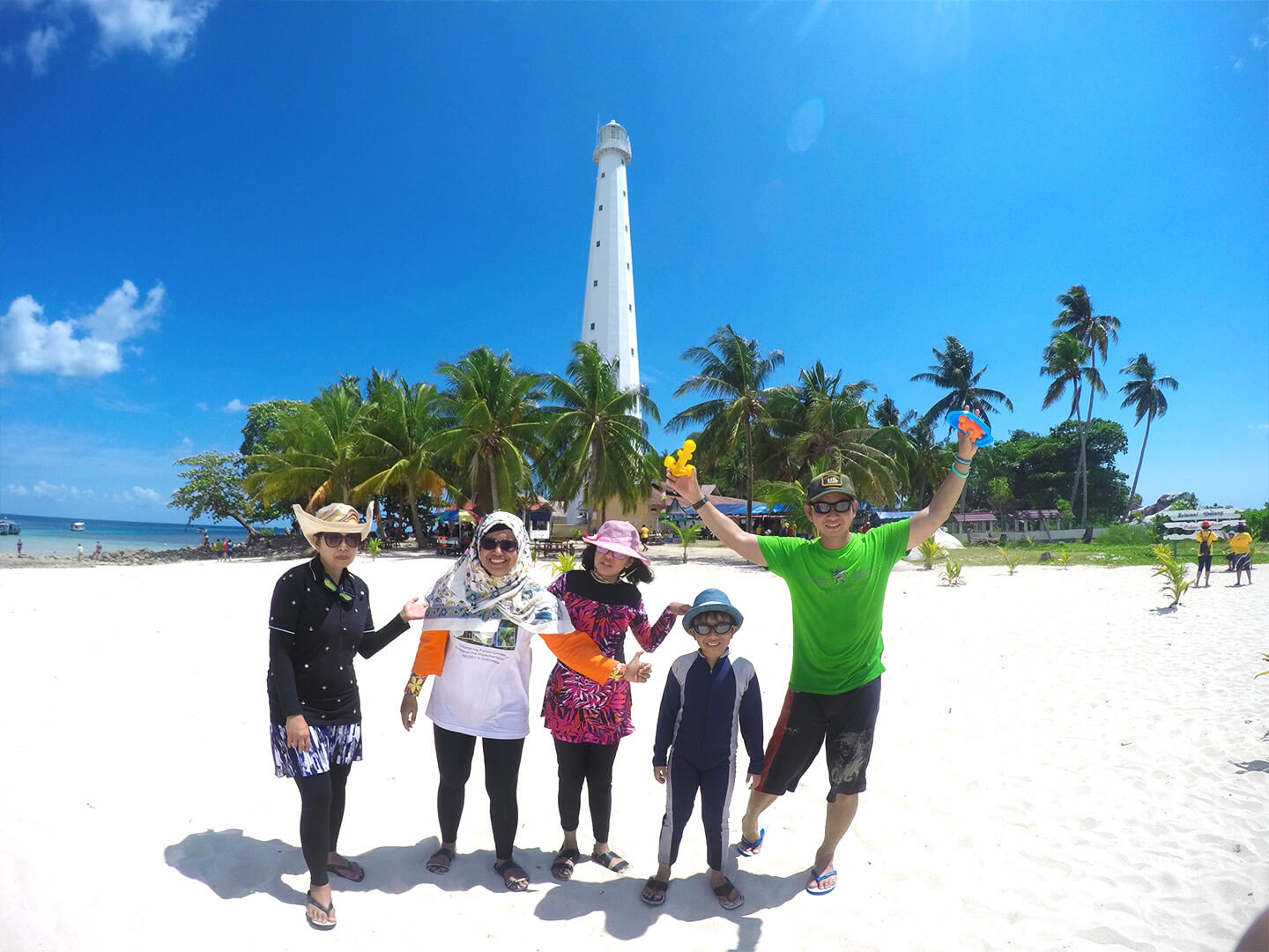 Paket Tour Keluarga Belitung 3D2N