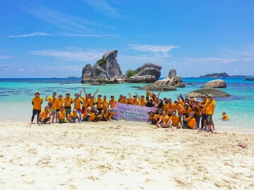 Paket Tour Belitung 4D3N Reguler